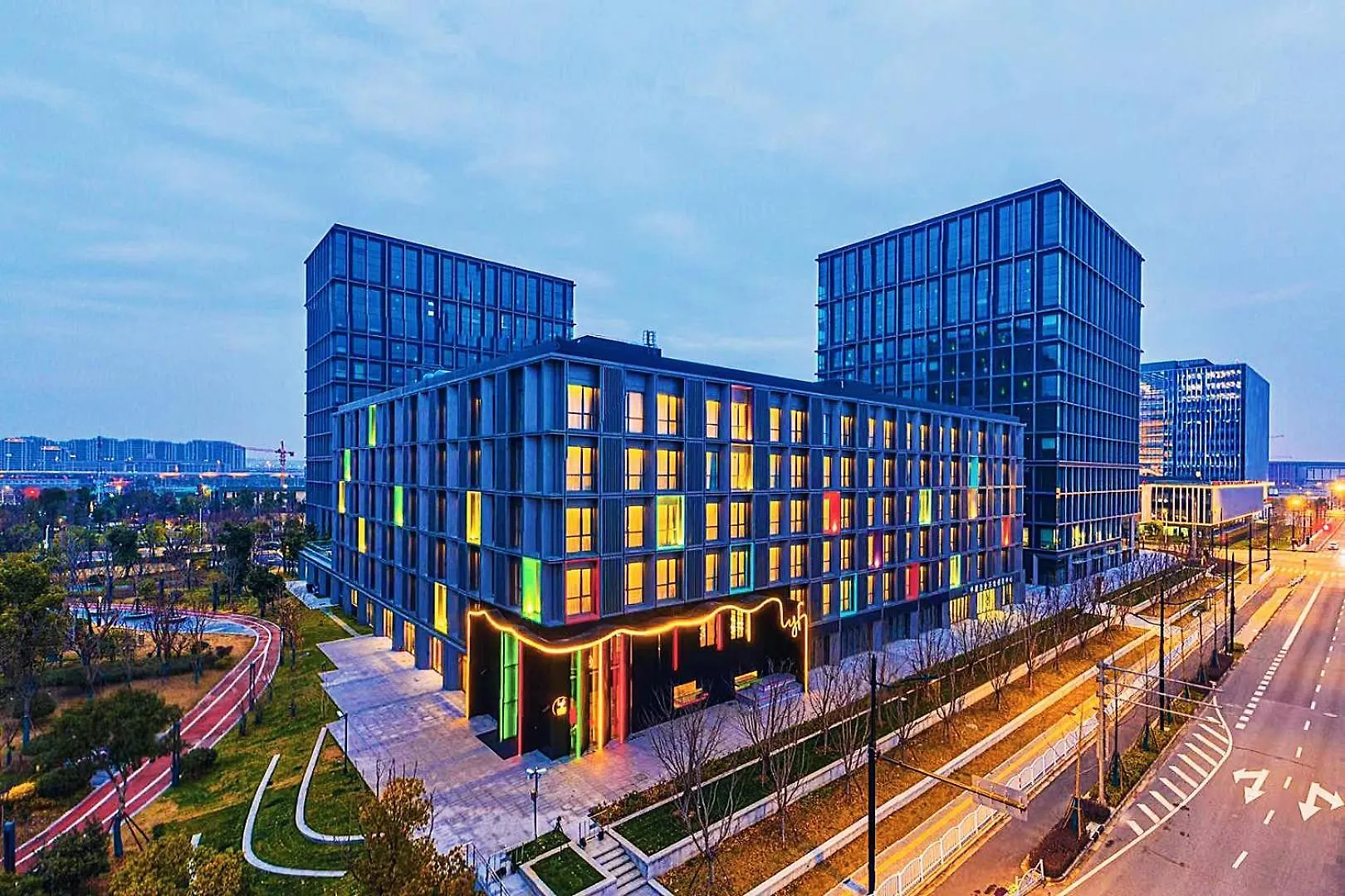 Lyf By Ascott Hongqiao Shanghai Necc