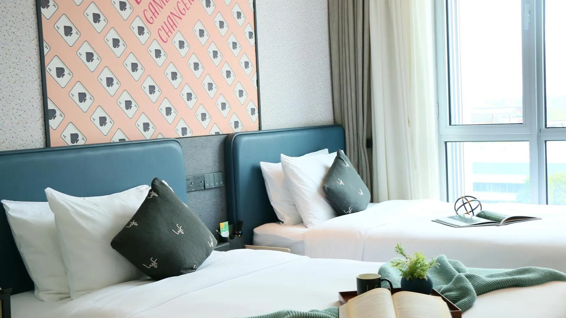Lyf By Ascott Hongqiao Shanghai Necc